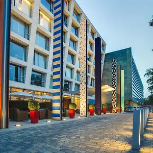 **** Hotel Radisson Blu Media Harbour Hotel, Tyskland